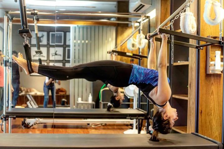 Rule #1 to working out - Never skip Monday coz Mondays belong to the Go - Getters 😀
.
.
Contact us for queries on: +91 90994 33422 +91 79 4004 0991 www.pilatesaltitude.com .
.
. 
#Pilates #PilatesCommunity #Fitness #FitnessEnthusiasts #HealthTips #EatHealthy #Stretch #WorkOut #ThePilatesStudio #Graceful #Relax #FitnessMotivation #InstaFit #StottPilates #FitnessStudio #Fitspo 
#ThePilatesStudio #Strength #pilates #PilatesGirl #ahmedabaddiaries #Workout #WorkoutMotivation #fitness  #ahmedabad #india #igers #instaahmedabad