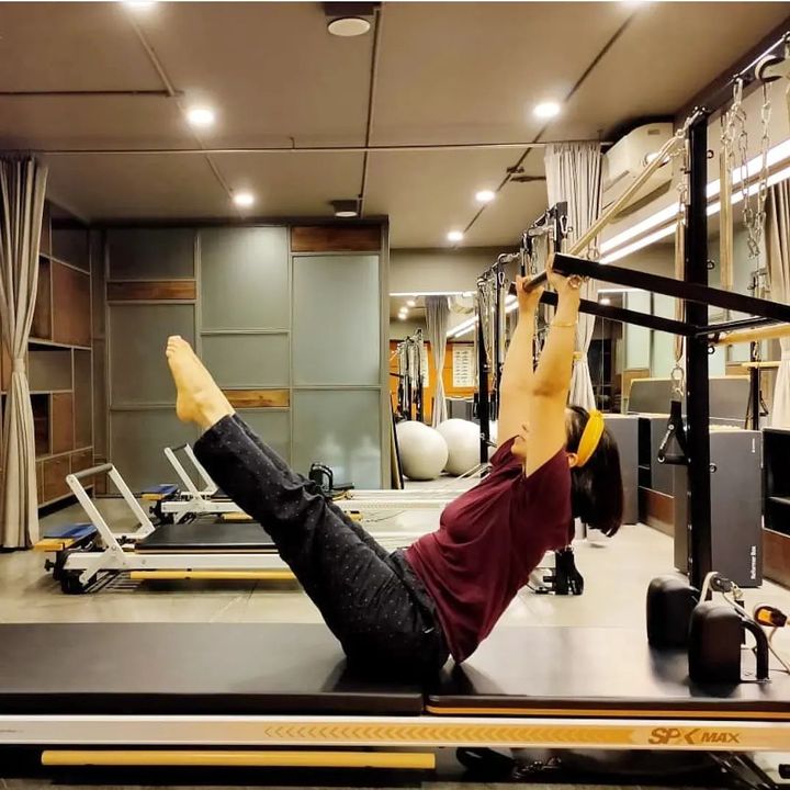 Pilates is her happy hour 😊 is it yours too?  ;)
.
.
Dm us for queries.
www.pilatesaltitude.com
.
.
. 
#Pilates #PilatesCommunity #Fitness #FitnessEnthusiasts #HealthTips #EatHealthy #Stretch #WorkOut #ThePilatesStudio #Graceful #Relax #FitnessMotivation #InstaFit #StottPilates #FitnessStudio #Fitspo 
#ThePilatesStudio #Strength #pilates #PilatesGirl  #Workout #WorkoutMotivation #fitness #Exercise  #WorkoutChallenge