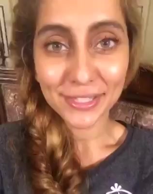 Here's a bright and happy message from Anusha Dandekar!

She's a true believer and Pilates Girl!! 

Ahmedabad it's your turn next 😃😃