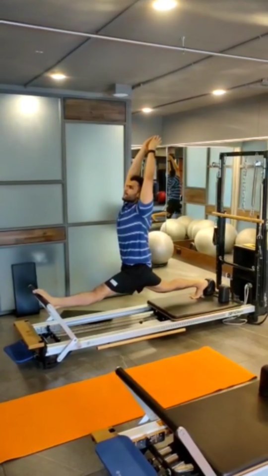 #RealMenDoPilates: 
5 Reasons Men Should Do Pilates 💪🏼
1. Pilates often helps develop neglected muscles 
.
.
2. Improves flexibility
.
.
3. Pilates forces you to play close attention to your breath while working through each and every movement to ensure proper form.
.
. 
4. It is a total body workout. Your core isn’t just your abs — it’s your entire body from your diaphragm all the way to your pelvic floor. 
.
.
5. Pilates helps to strengthen the postural muscles that will ease that pain, and also allow you to sit or stand tall throughout your workday. 
.
.
Dm us for details
www.pilatesaltitude.com .
.
.
.
.
#Pilates #ThePilatesStudio #BollyWood #CelebrityTrainer #YoungestCelebrityInstructor #FitnessEnthusiast #Fitness #workout #fit #sunday #bollywood #bollywoodstyle #celebrity #InstaFit #FitnessStudio #Fitspo  #Workout #WorkoutMotivation #fitness 
#pilatesgirl #pilatesbody #thepilatesstudiopune #celebritytrainer #gettingbettereachday #fitnessforever #workhard #workhardplayhard